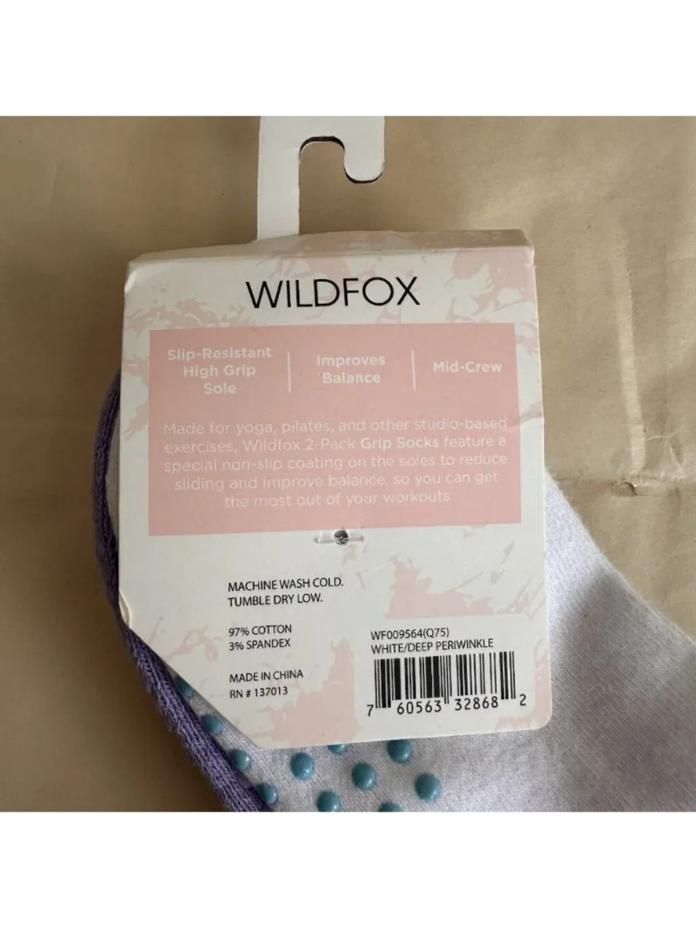 NEW Wildfox Grip Socks Good Vibes Women One Sz 2Pack Pilates Yoga Barre Mid Crew